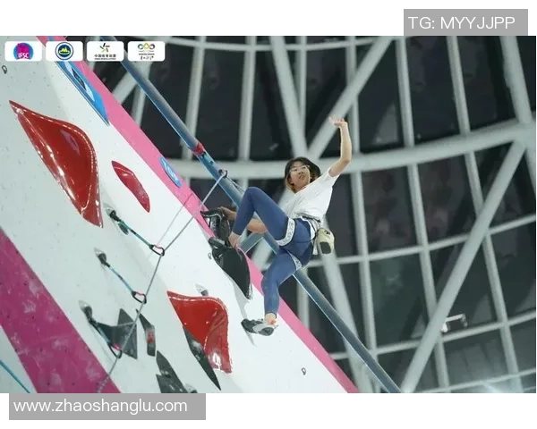 上海攀岩队在运动攀岩灵活性排行榜中荣获第三名的佳绩