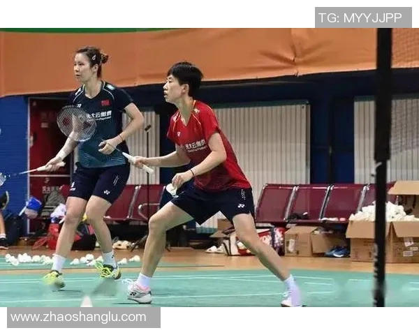 体育实时数据赛后复盘西安羽毛球队与武汉羽毛球队技术对比分析与战术探讨 体育实时数据赛后复盘西安羽毛球队与武汉羽毛球队技术对比分析与战术探讨